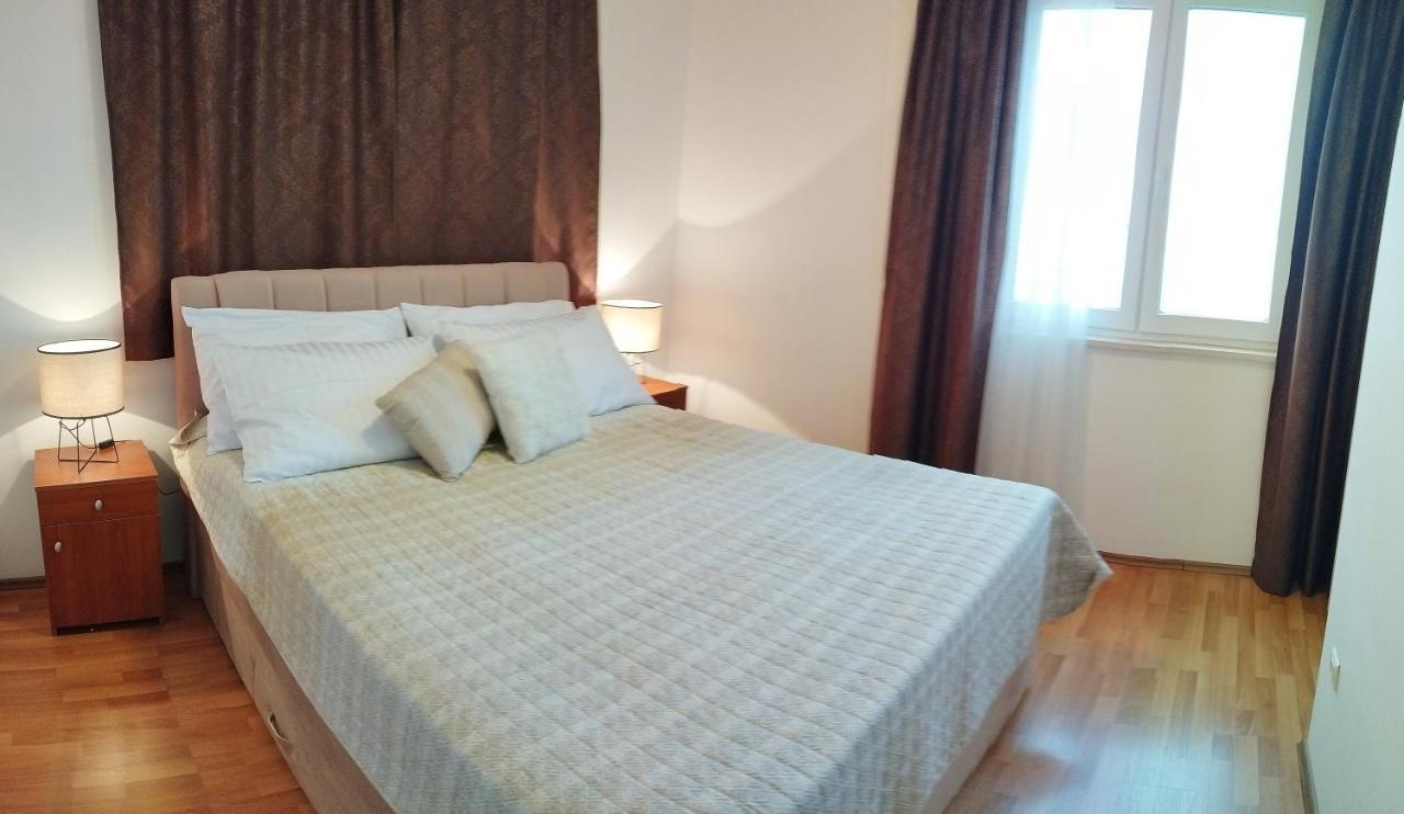 Apartments Surjak Orebić Extérieur photo